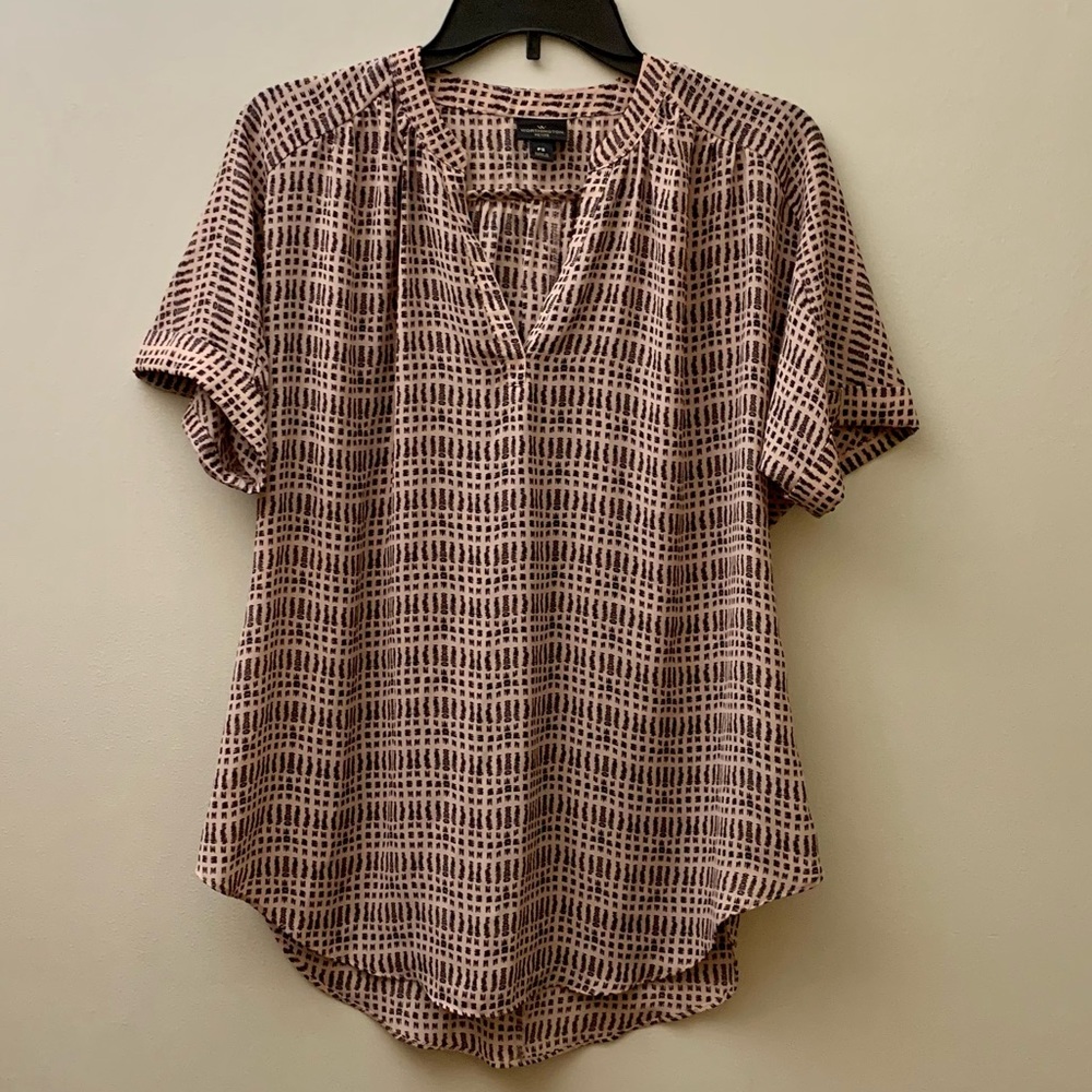 Worthington Petite Women’s Dress Shirt - Pink w/ Black Designs - Size PS
